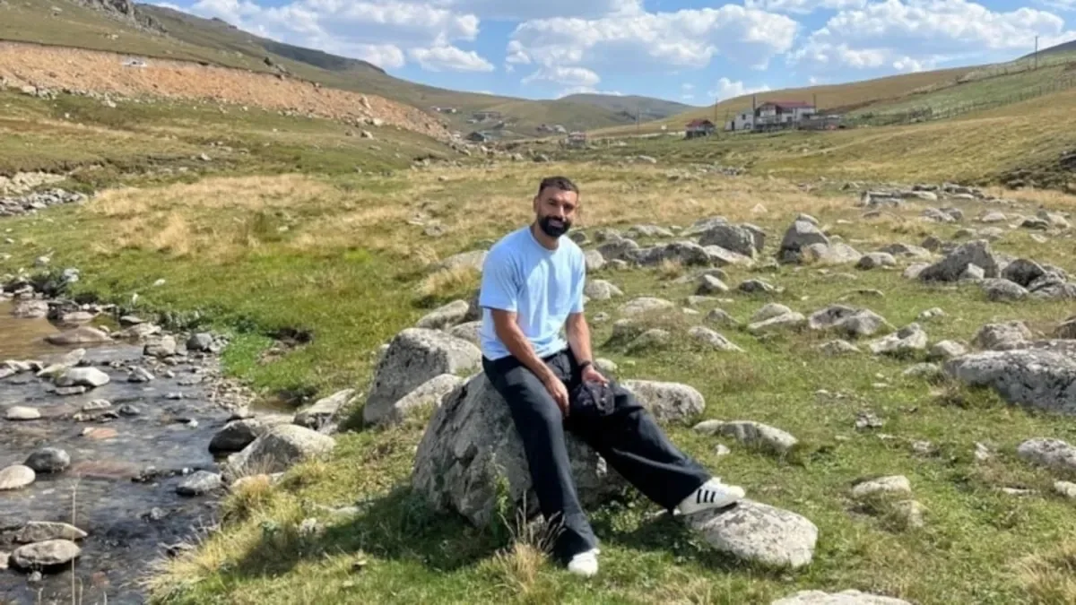Salah'ın Sümela Manastırı ve yaylalardaki fotoğrafları beğeni topladı