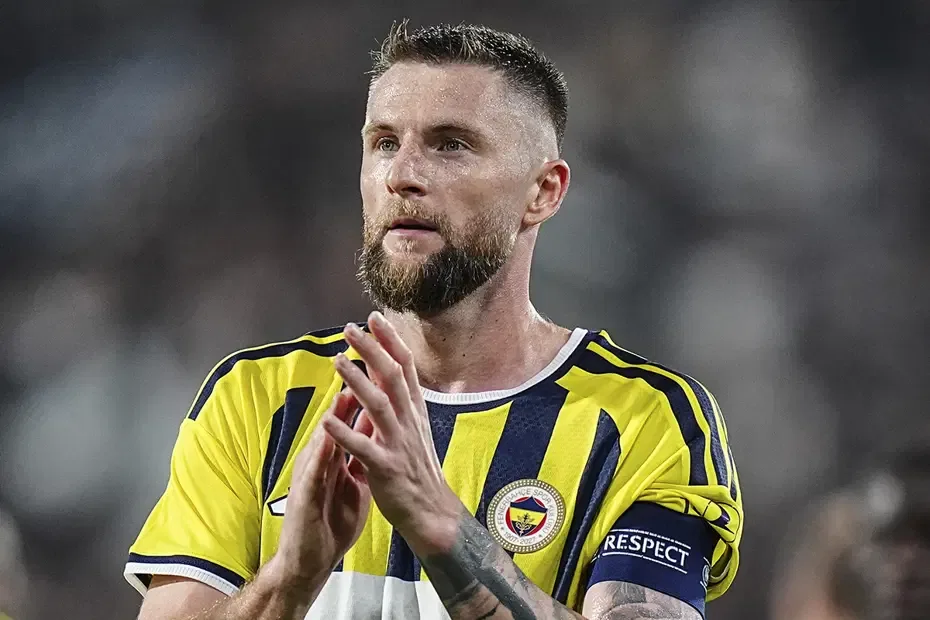 Skriniar'dan ülkesinde Fenerbahçe açıklaması
