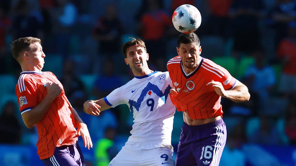 Slovenya - İskoçya maçında gol sesi çıkmadı