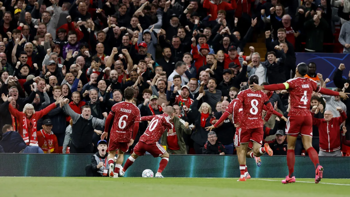 Fenerbahçe'nin iki rakibi kozlarını paylaştı: Kazanan Liverpool