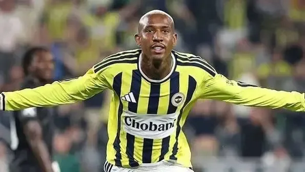Fenerbahçe'de Talisca dönemi kapandı: Al-Jazira'ya imza atıyor