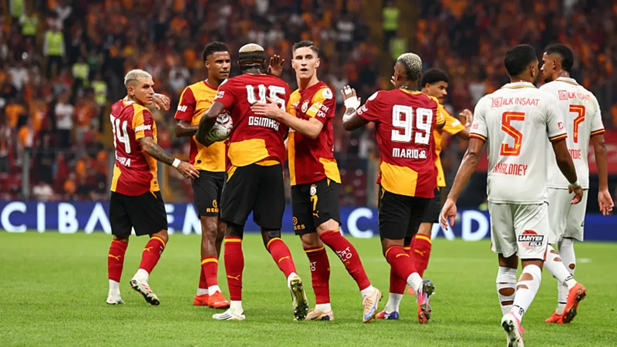 Galatasaray'da hedef 3 puan! Başakşehir maçı öncesi son detaylar