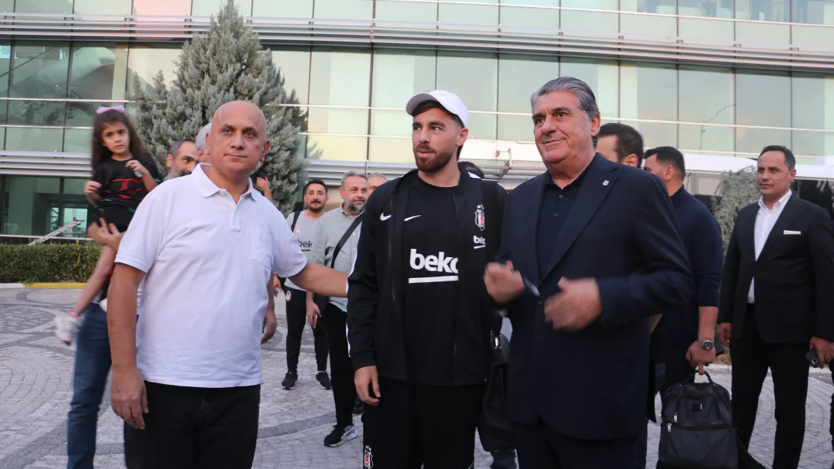 Beşiktaş kafilesi Diyarbakır'a geldi: Orkun Kökçü ve Serdal Adalı taraftarı selamladı