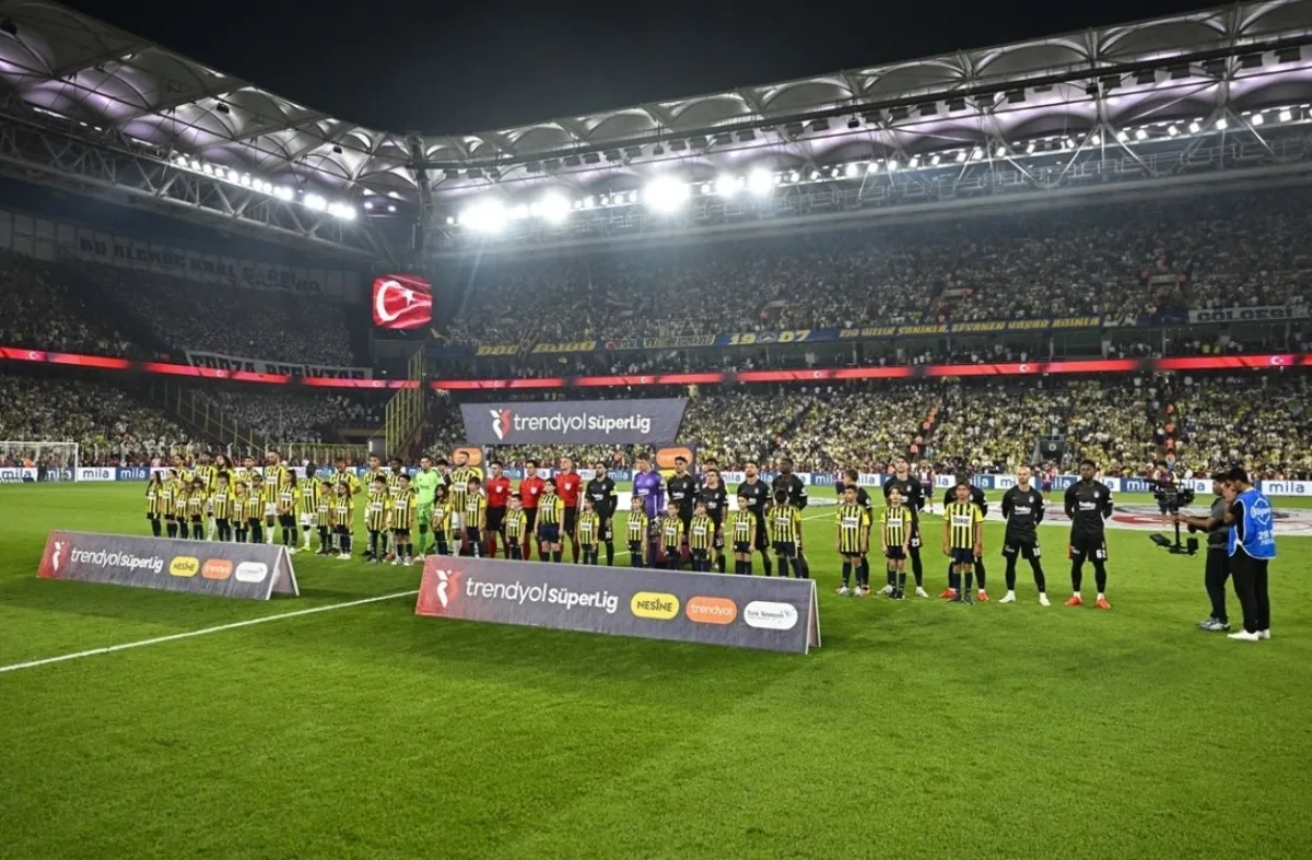 Derbide kalp krizi geçiren taraftar hayatını kaybetti
