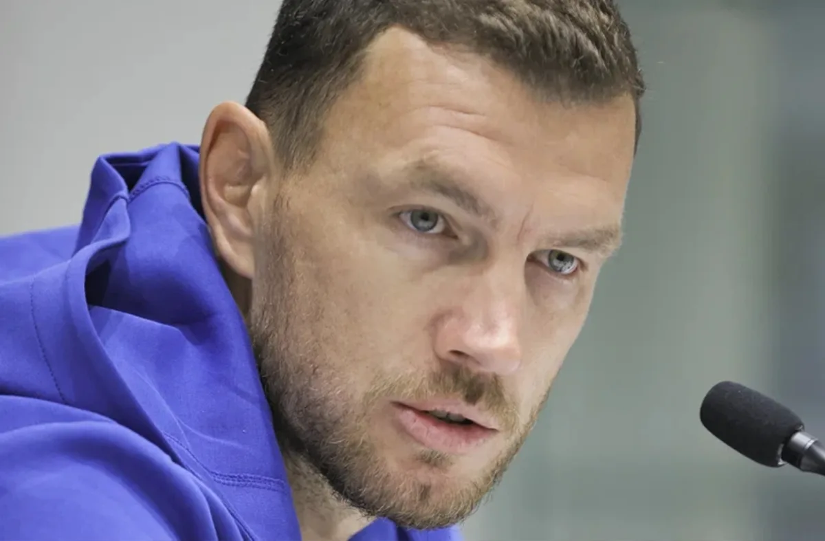 Edin Dzeko'den veda kararı