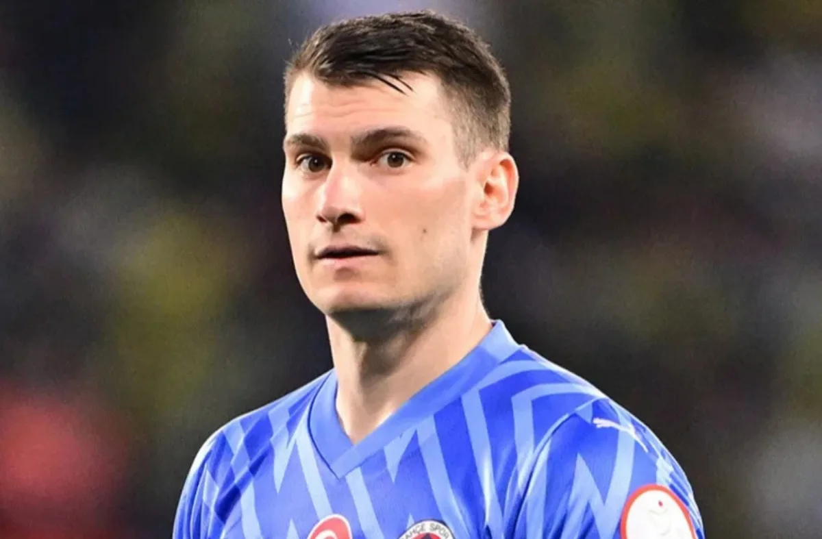 2 maçta 11 gol yedi: Livakovic kabus görüyor!