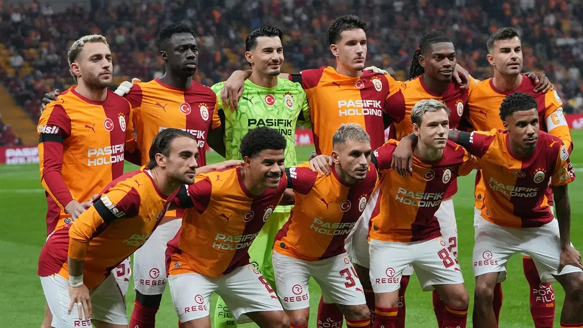 ŞAMPİYONLAR LİGİ | Galatasaray - Barcelona maçı ne zaman, saat kaçta, hangi kanalda? (İlk 11)