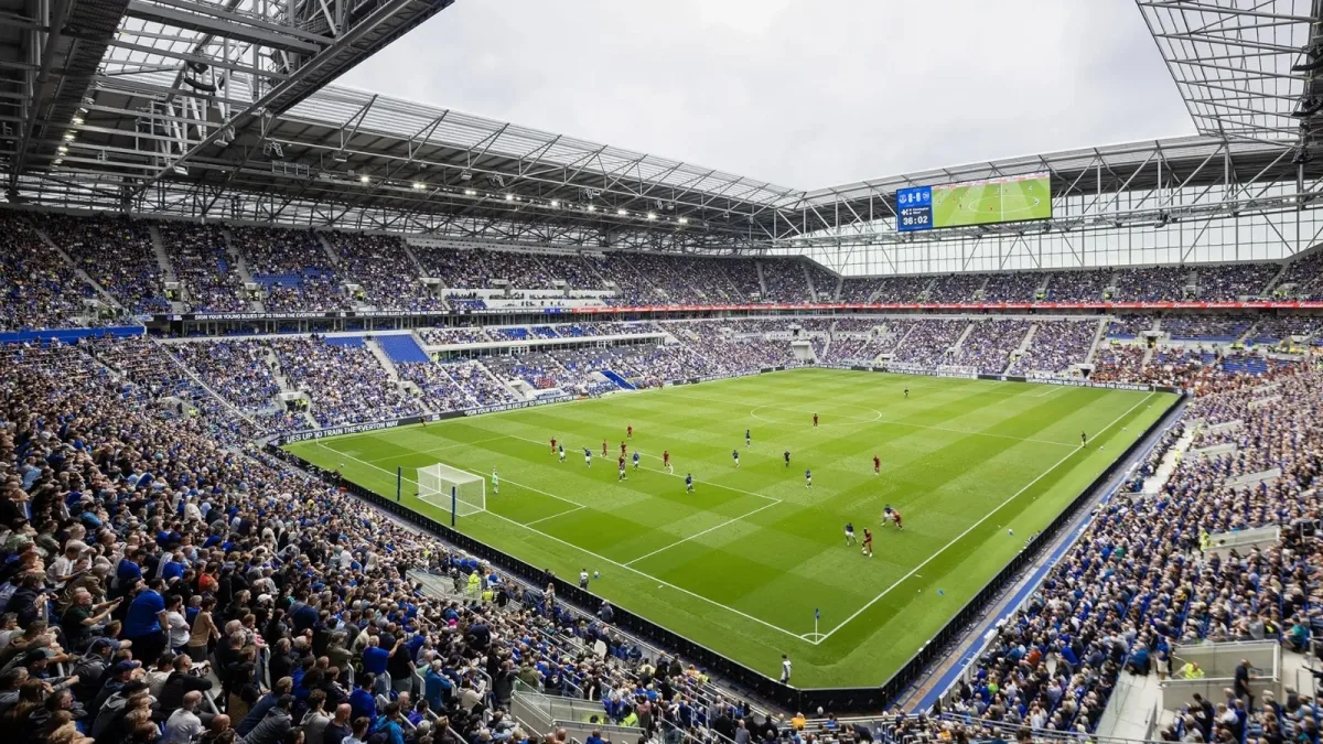 Premier Lig'in köklü takımı satışa çıkarılıyor: 2 yıl önce 400 milyon sterline satın alınmıştı