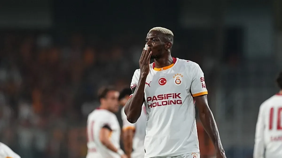 Okan Buruk'tan flaş Osimhen planı!