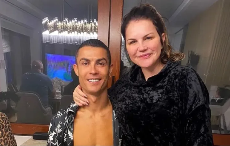 Ronaldo krizi tırmanıyor: Ablasından Portekizlilere zehir zemberek sözler
