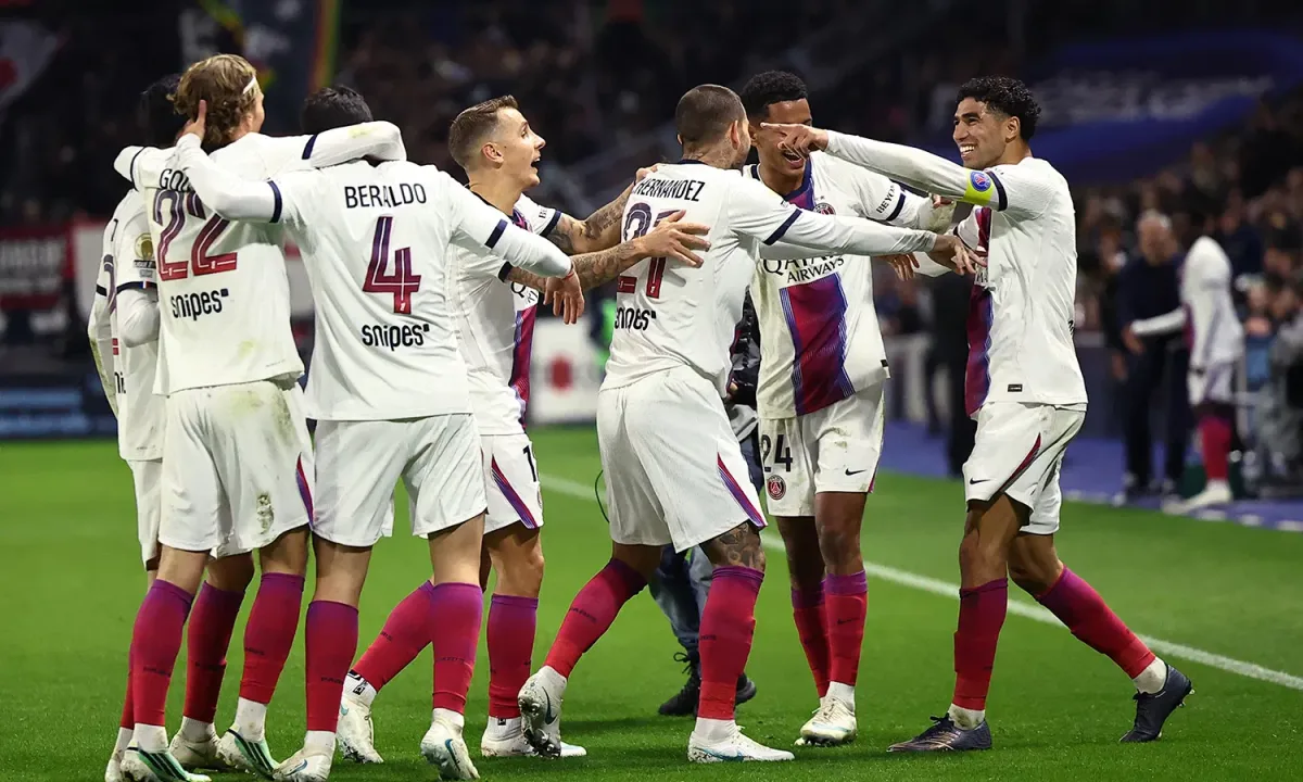 Hakimi'den hat-trick