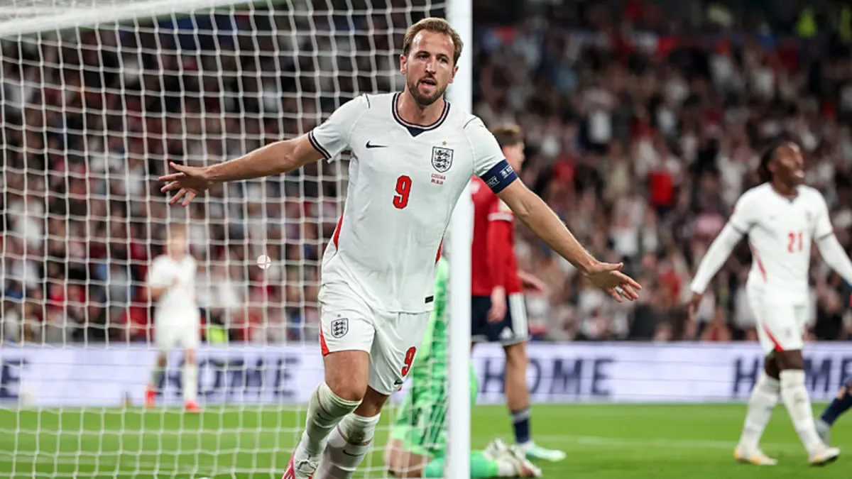 Harry Kane, Peter Shilton'ın 36 yıllık rekorunu tekrarladı!