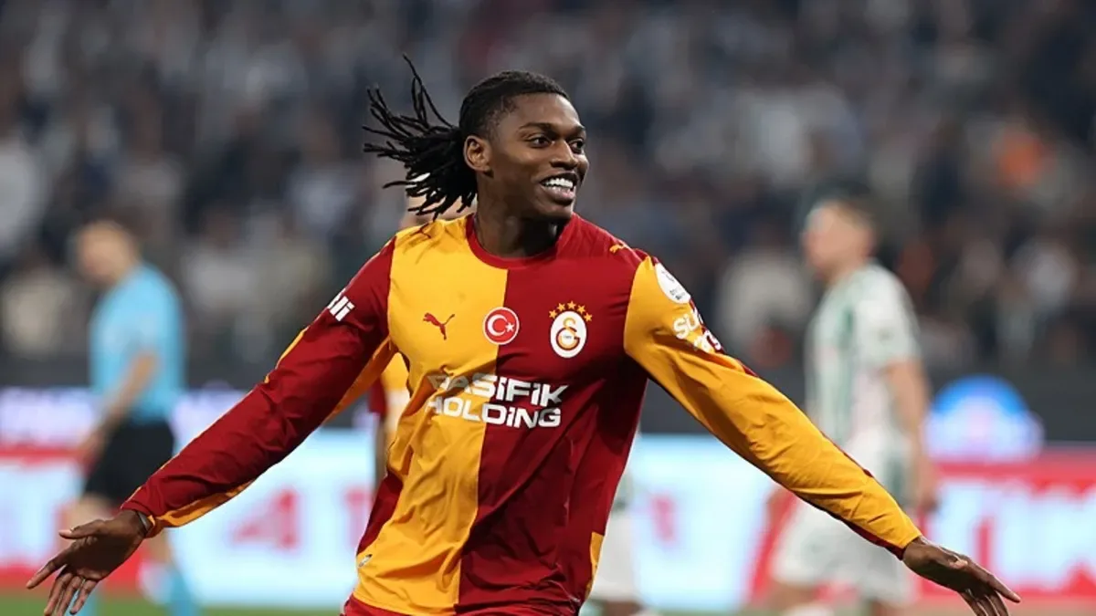 GALATASARAY HABERLERİ - Kaka'dan Rafael Leao yorumu!