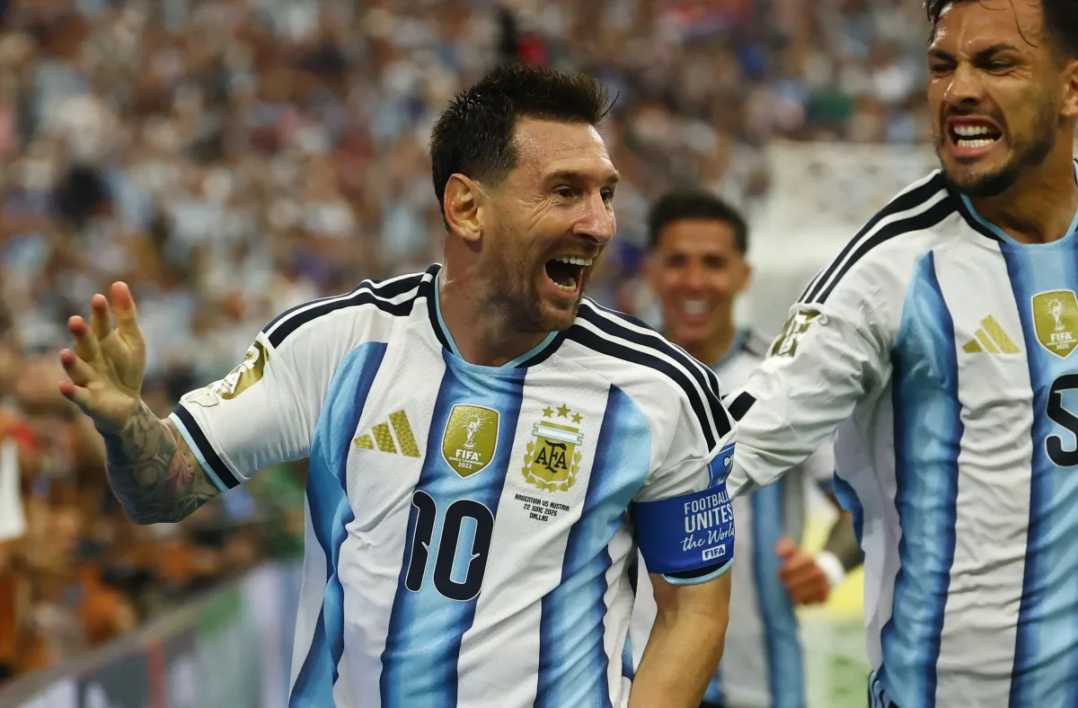 Lionel Messi İspanya'dan 2. kez kulüp satın aldı
