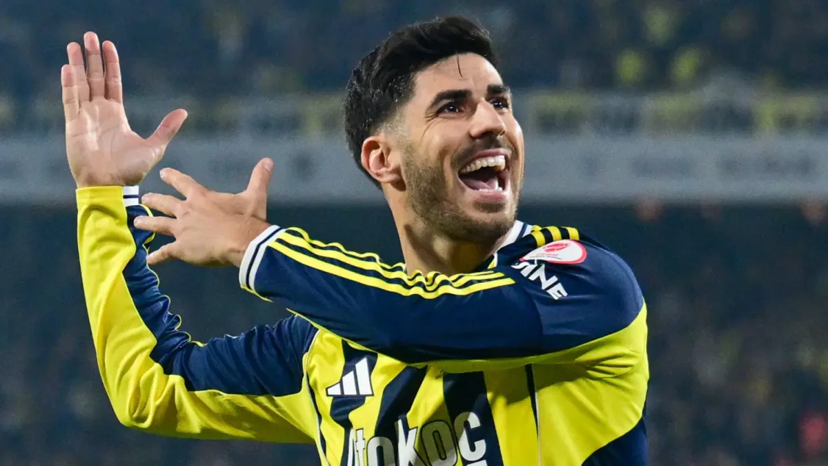 Fenerbahçe'ye Aston Villa maçı öncesi şok! Yıldız oyuncu kadroya alınmadı