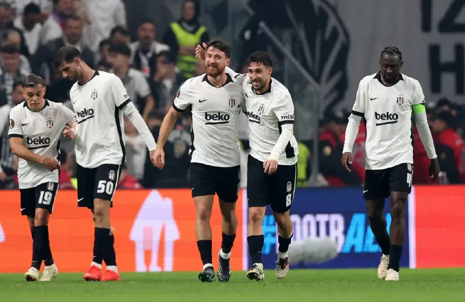 Beşiktaş ilk puan kaybını yaptı: 10 kişi Kartal sahasında beraberlik aldı