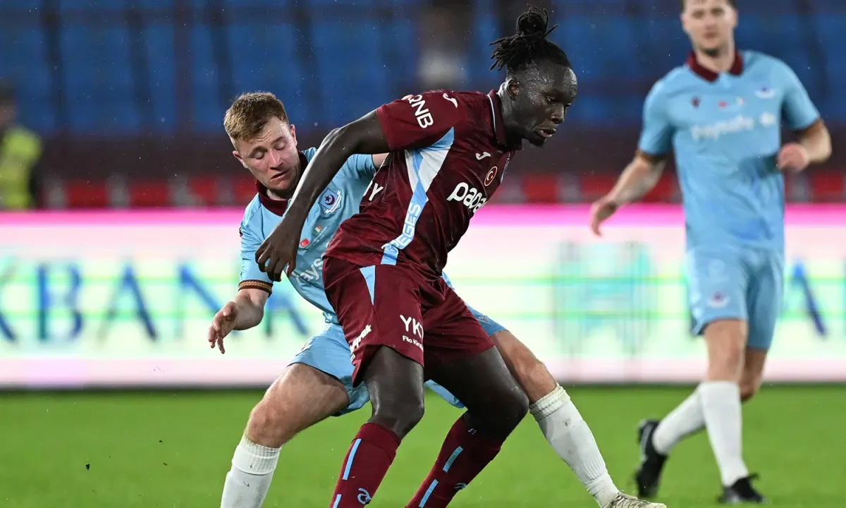 Drogheda United hazırlık maçında Trabzonspor'u yendi