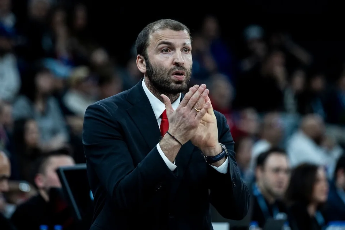 Galatasaray'da yeni dönem resmen başladı! Başantrenörlüğe Manuchar Markoishvili getirildi