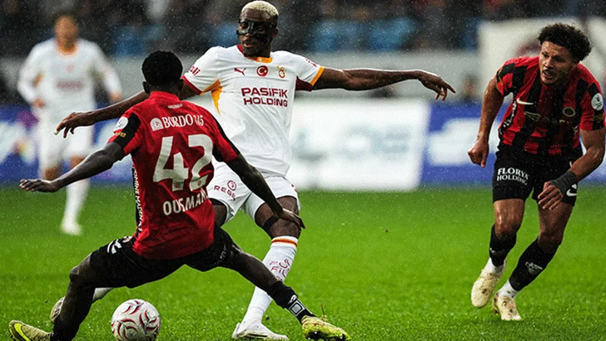 Galatasaray efsanesinden galibiyete rağmen sert eleştiri