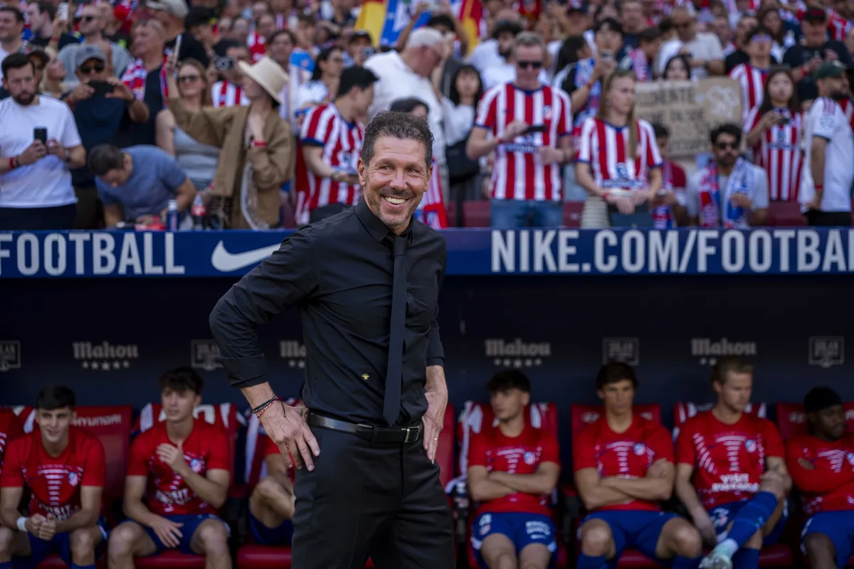 Simeone'nin serveti dudak uçuklattı: Konut krizinin kalbinde 180 daire ve 7 bina