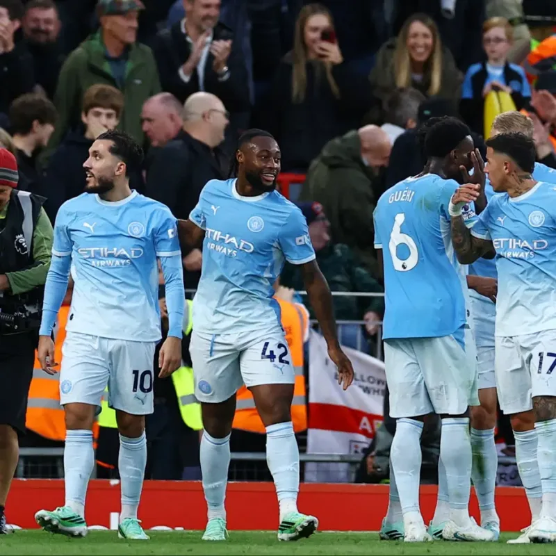 3 gol, kırmızı kart: Liverpool da Manchester City'yi durduramadı