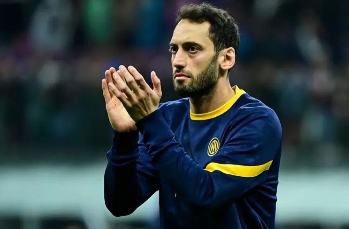 Inter'den Hakan Çalhanoğlu hamlesi: Yeni Sözleşme Yolda