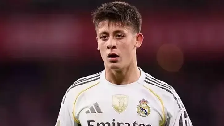 Arda Güler Real Madrid ile anlaşma uzattı mı, yeni piyasa değeri ne kadar? Arda Güler transfer ücreti ne kadar, kaç milyon Euro oldu? Tarihin en değerli Türk futbolcusu oldu!