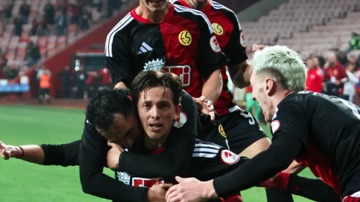 Eskişehirspor 90+7'de turladı!