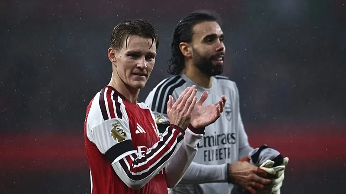 Arsenal evinde kazandı! Zirveye ortak oldu