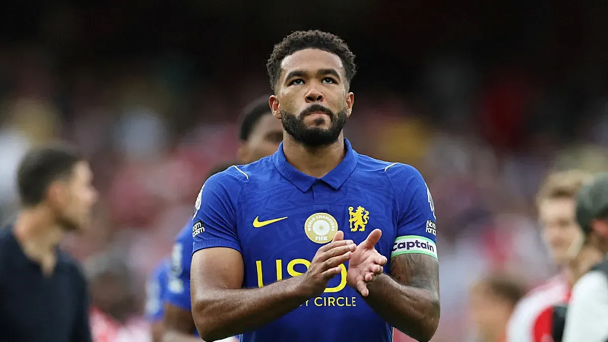 Chelsea'de Reece James ameliyat oldu!