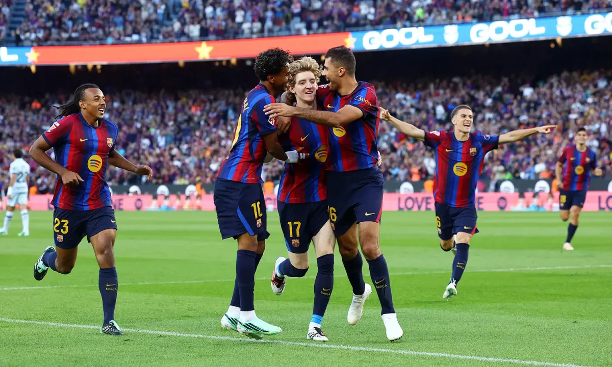 PSG - Barcelona (İlk 11'ler)