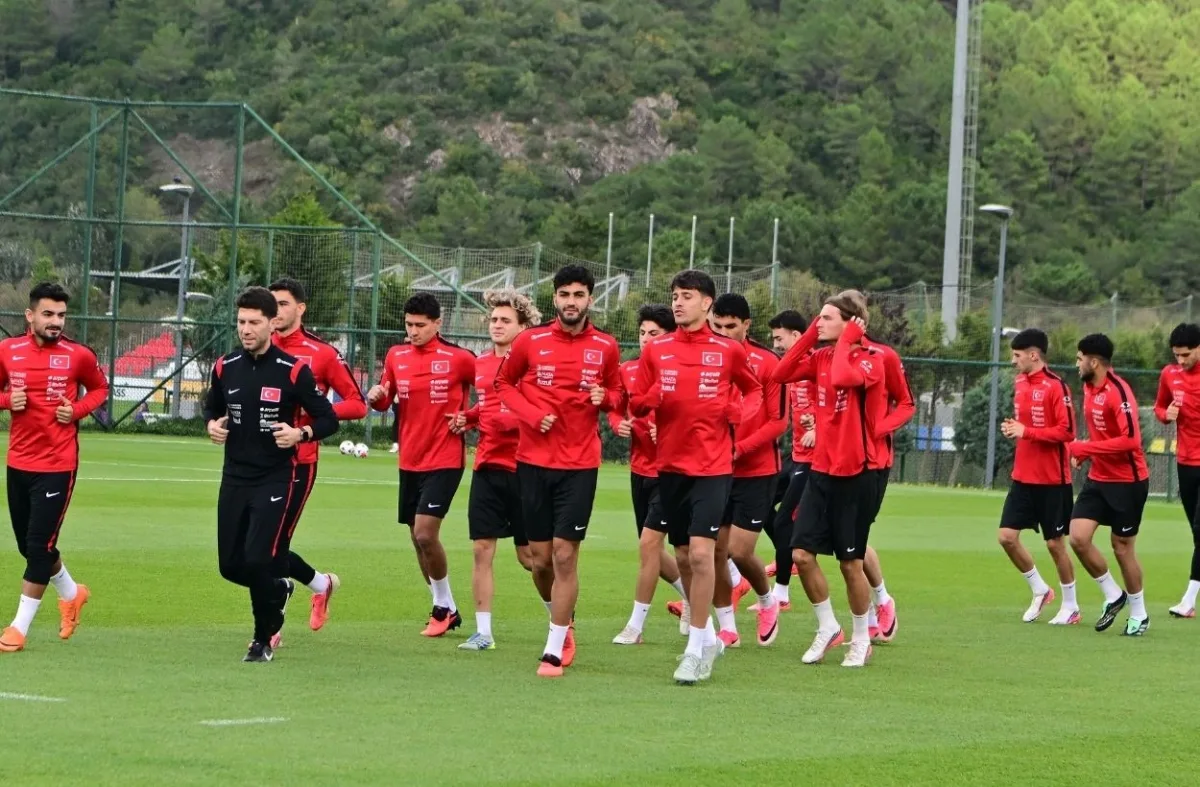 Ümit Milli Futbol Takımı, Macaristan maçı hazırlıklarını sürdürdü