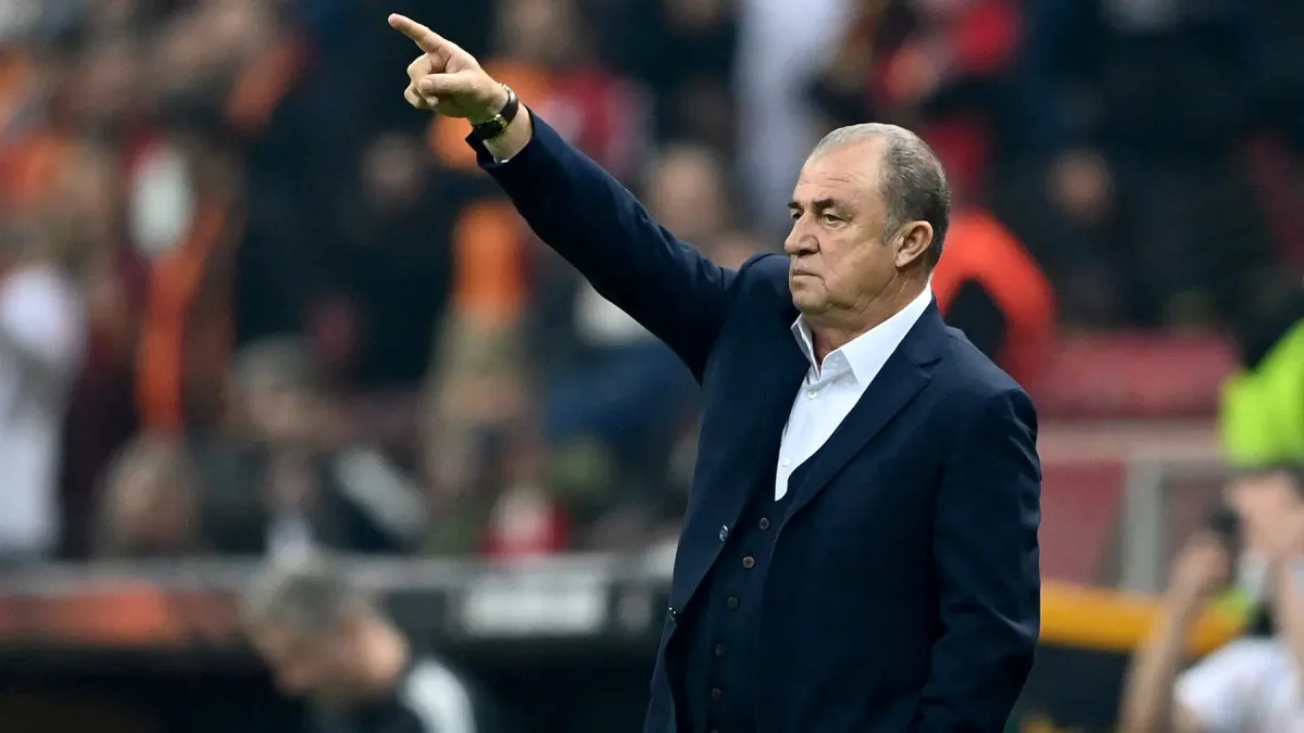Fatih Terim "Her şeye rağmen" diyerek Süper Lig'de şampiyonluk için favorisini açıkladı