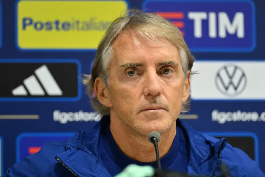 Mancini Türkiye maçı planını "hata olur" diyerek açıkladı