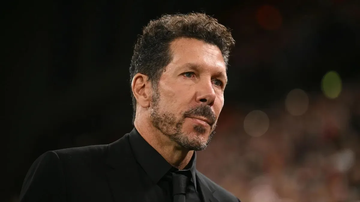 Emlak kralı Simeone 7 bina, 180 daire