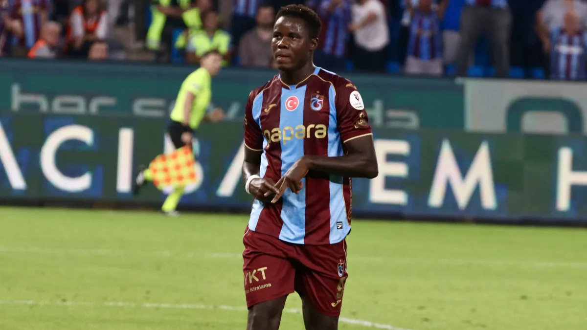Trabzonspor'un 25 milyonluk yıldızı milli arada coştu