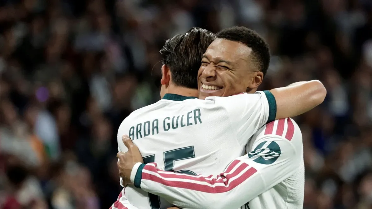 Real Madrid, Barcelona'yı 87'de devirdi! Arda Güler, 90+'da çıktı