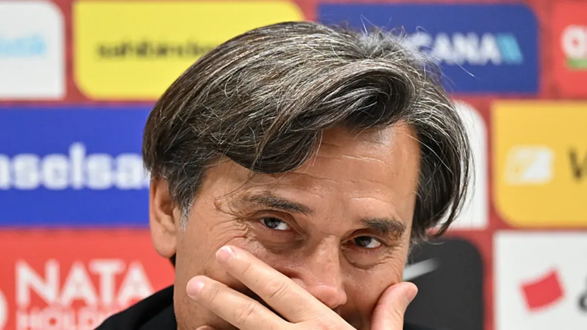 Ahmet Çakar'dan Montella'ya sert sözler! "Utanmadan, sıkılmadan..."
