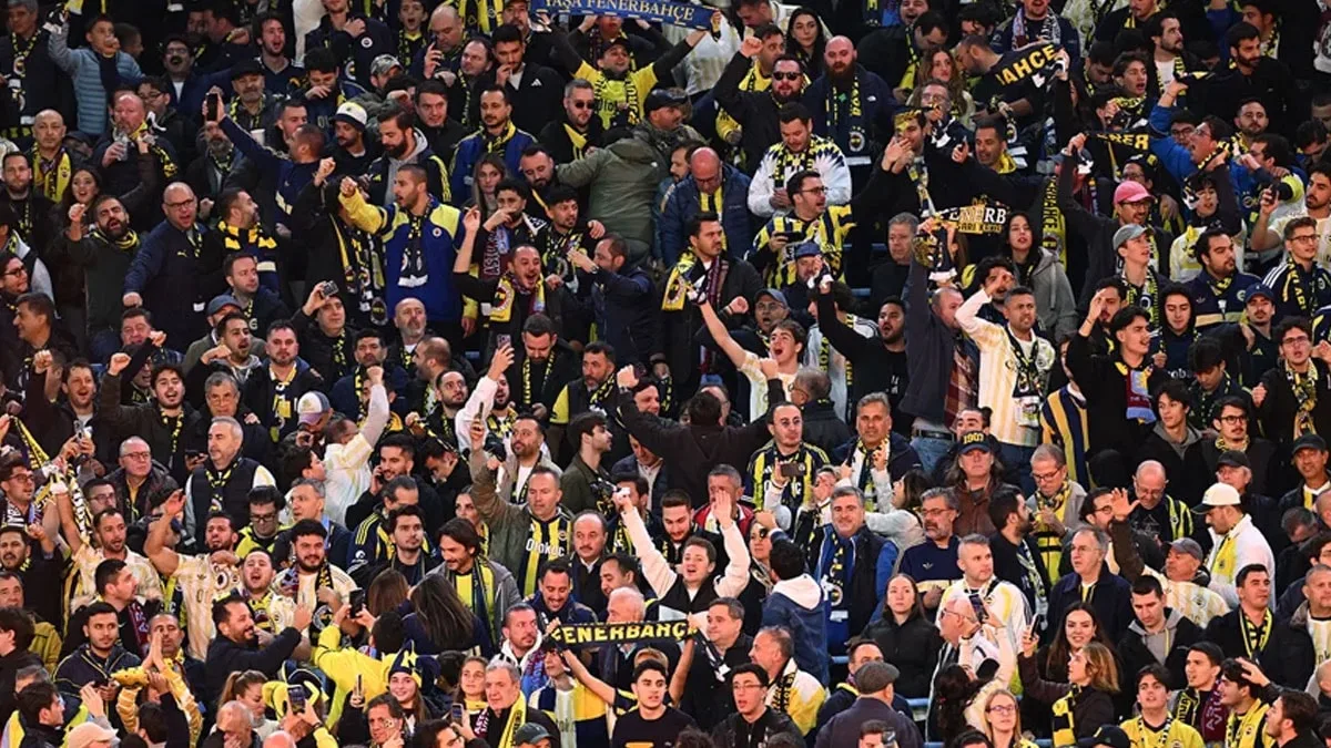 İngiltere'de Türk taraftarlara gözaltı